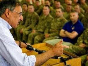 US Secretary of Defense Leon Panetta had strong words on Iran's threats to close the Strait of Hormuz (photo: AFP)