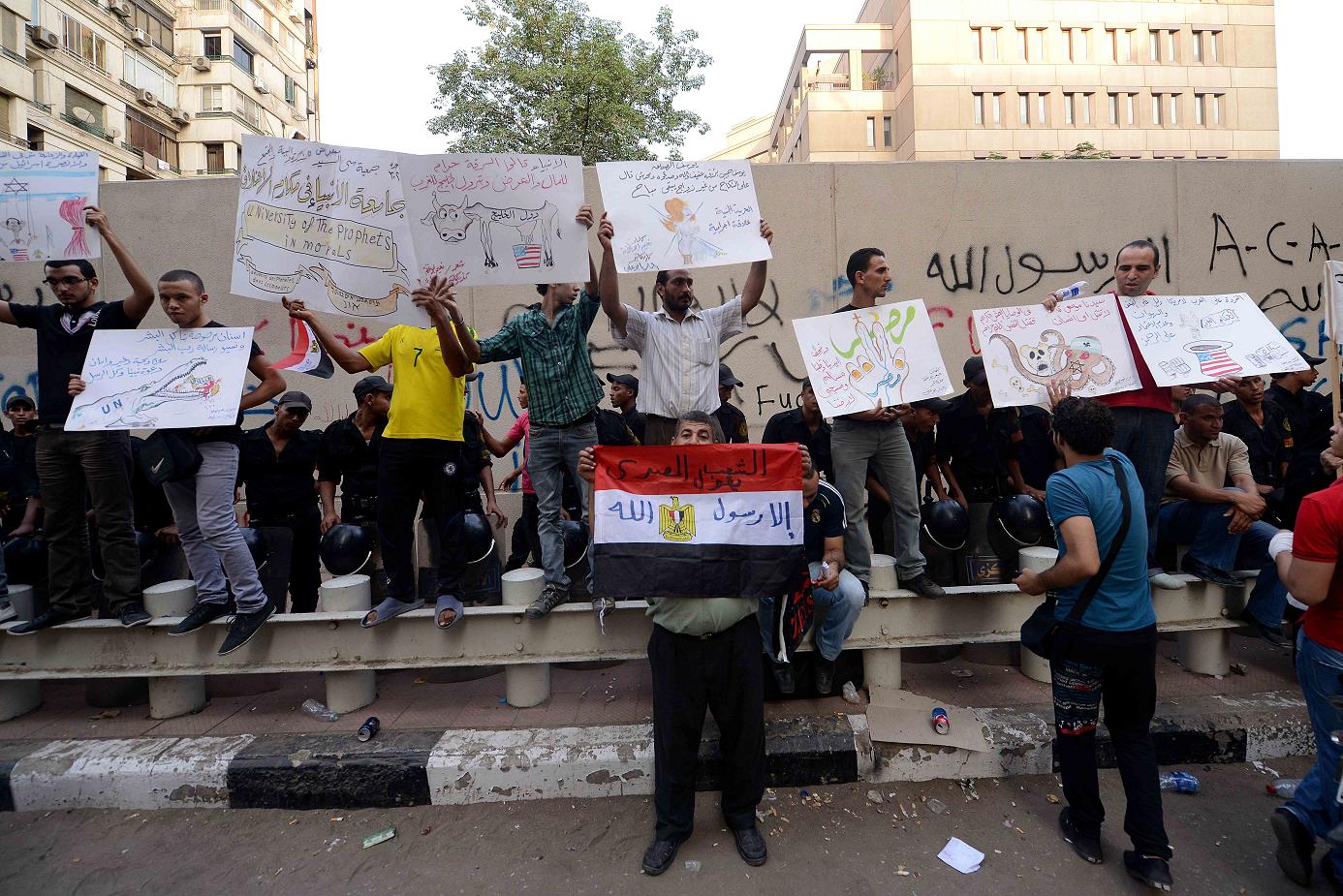 The security message was the first warning issued by the embassy since protesters scaled the walls of the complex in Garden City on 11 September (File photo) Mohamed Omar