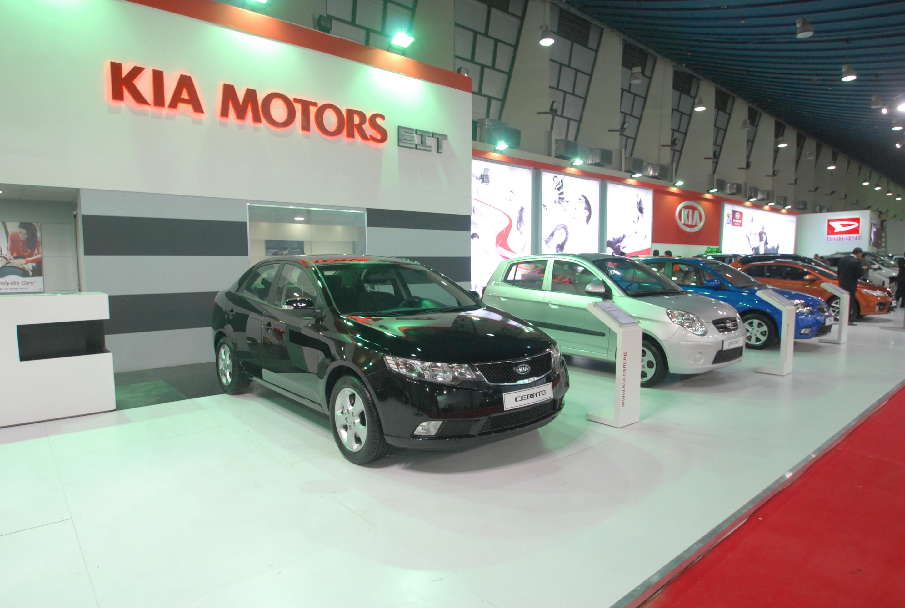 Banque du Caire will increase its car loans portfolio by 40% amid plunging car sales (Photo -DNE)