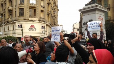 Hundreds protested in Tala’at Harb Square in Downtown Cairo on Saturday against President Morsi and the Muslim Brotherhood, in solidarity with the citizen killed by Central Security Forces (CSF) in Mansoura on Friday (Photo by Fady Salah)
