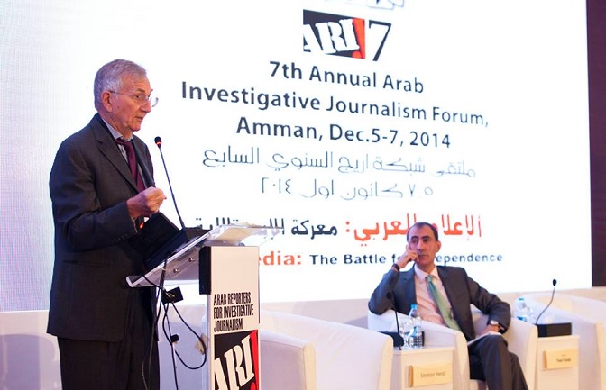 Seymour Hersh, left with Yousri Fouda during a discussion panel at the 7th annual ARIJ conference in Amman (Photo Courtesy of ARIJ )