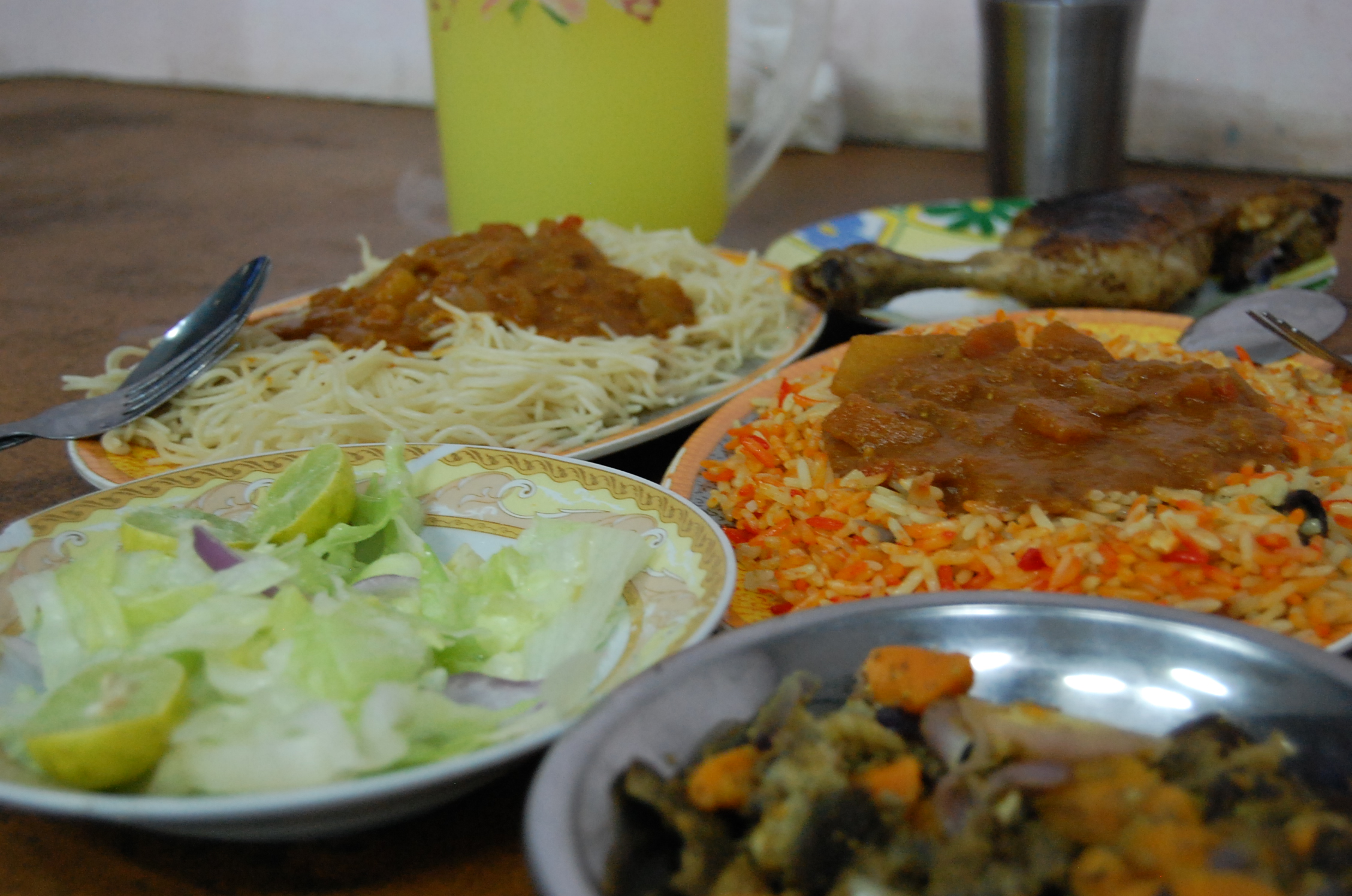 Somali pasta and pineapple juice (Photo by Mohamed Anis)