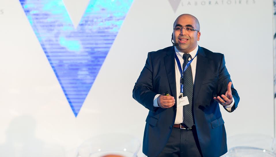 Ahmed Wagih, General Manager Active Cosmetics L’Oreal Egypt discussing medicine and cosmetics during the launch (Photo Handout)