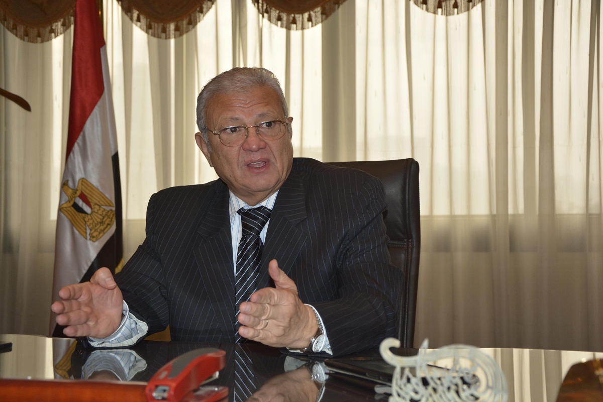 Atef Helmy says that his ministry is developing public services in order to make them more competitive, productive, and transparent in offering clear services to the people. (DNE Photo)