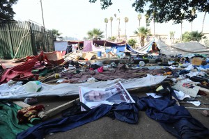 Nahda sit in dispersal (Photo by Mohamed Omar/DNE)