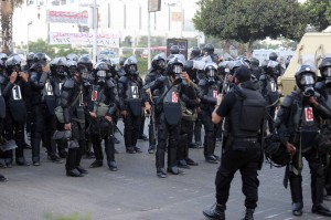 Police surround Rabaa (Photo by Ahmed AlMalky/DNE)