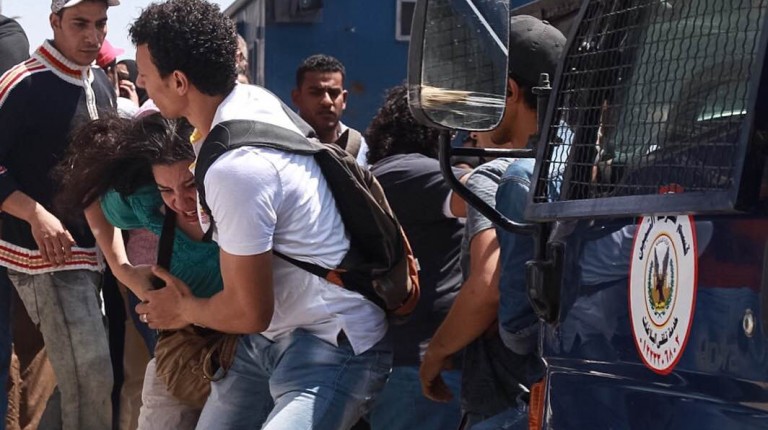The families of detained protesters were assaulted while waiting outside a Cairo court for a verdict on Tuesday. Twenty-five Red Sea islands protesters were scheduled for an appeal session against an order issued on Monday to renew their detention for 15 days.