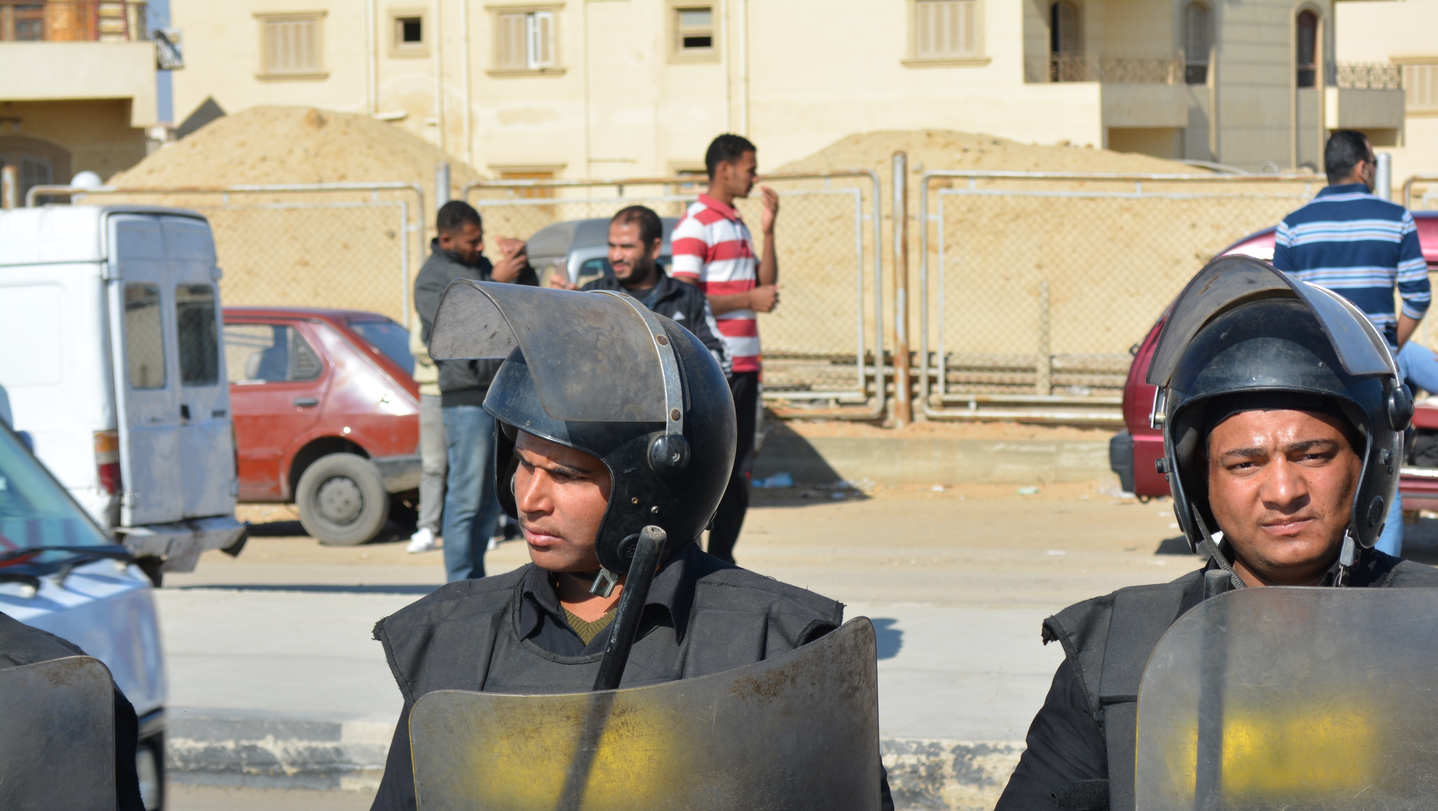 16,000 people have been arrested in crackdown on the Brotherhood. Photo shows conscripts standing guard (Photo by Adham Youssef)