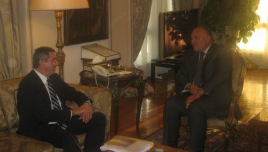 Foreign Minister Sameh Shoukry met with European Union Special Representative for Human Rights Stavros Lambrinidis at the ministry headquarters.