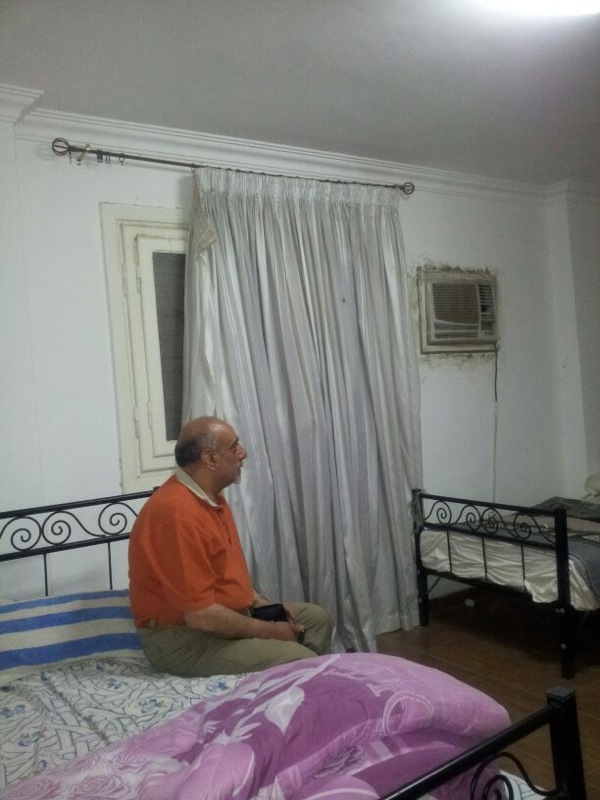 Am Atef joins addicts in their rooms at the rehab centre (Photo by Ethar Shalaby)