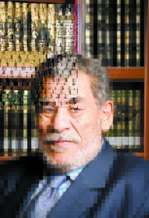 Hussein Hamed Hissan, a professor of sharia law at Cairo University and one of the most prominent scholars in the field (Photo from Al-Borsa News)