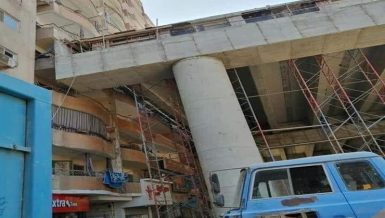 Viral photos, which have sparked controversy online, showed the under-construction El Zomor Canal Axis directly adjacent to residential buildings in Giza’s Al-Haram neighbourhood.