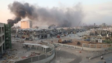 Smoke_rises_from_the_explosion_site_at_Port_of_Beirut,_Lebanon_on_Aug._4,_2020._(Xinhua-Bilal_Jawich)