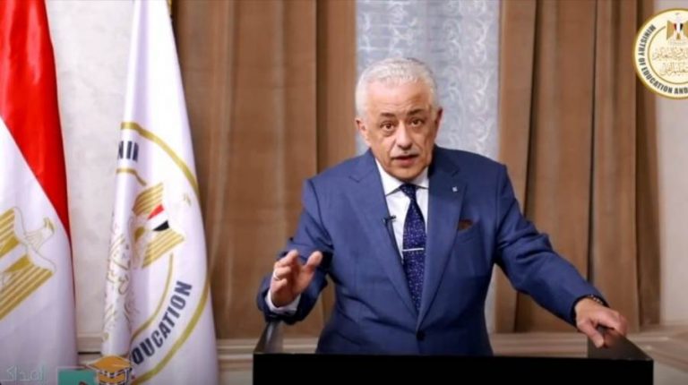 Egypt’s Minister of Education Tarek Shawky announced, on Saturday, that high school students will take a demo exam on the ministry’s new electronic system on 15 December.
