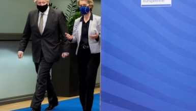 European Commission President Ursula von der Leyen (R) and British Prime Minister Boris Johnson arrive for their meeting to discuss Brexit trade deal in Brussels, Belgium, Dec. 9, 2020. (European Union-Handout via Xinhua)