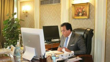 The Egyptian Cabinet’s media centre denied, on Saturday, rumours that have been circulating about study suspension at all universities and institutes. The Centre also denied rumours that first semester exams were to be postponed for two weeks, to be held on 30 January instead.