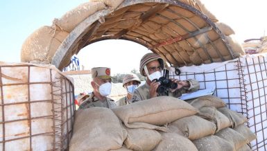 Chief-of-Staff of the Egyptian Armed Forces, Lieutenant General Mohamed Farid, praised, on Monday, the combat readiness of forces in North Sinai to carry out all assigned missions under various circumstances.
