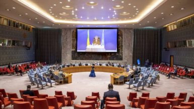 UN Security Council on Tuesday adopted a resolution encouraging member states to engage more actively with its committee overseeing sanctions on individuals and groups related to Islamic State in Iraq and the Levant (ISIL/Da'esh) and Al-Qaida