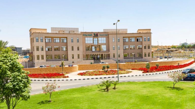 A social media follower of the Al-Rehab and Madinaty developments left a comment saying, "Oh, I wish I was a cat in Al-Rehab or Madinaty," adding that she wishes to buy a unit and live in the projects developed by Hisham Talaat Mostafa in New Cairo.