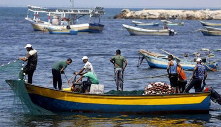 Egypt’s Ministry of Foreign Affairs announced, on Saturday evening, that it closely followed the situation of 17 Egyptian fishermen who have been arrested in Tunisia recently
