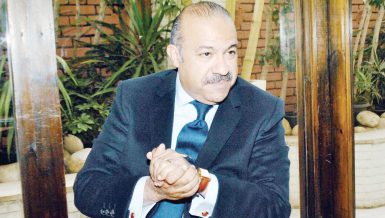 Ibrahim Ashmawy, Head of the Internal Trade Development Authority, said that the e-commerce market in Egypt reached EGP 40bn. This figure represents only 10% of the actual volume of e-commerce dealings as the rest is conducted through informal ways.
