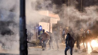 Rioters in Tunisia clash with security forces for third night