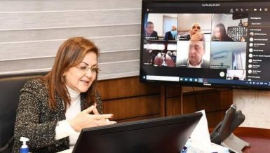 Planning Minister discusses economic empowerment in villages under ‘Decent Life’ initiative