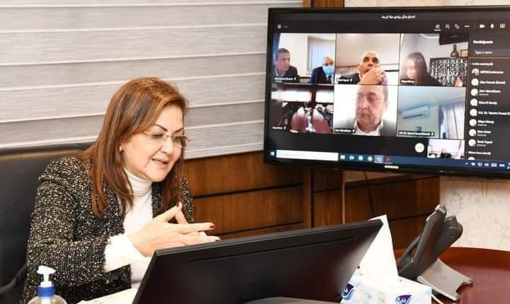 Planning Minister discusses economic empowerment in villages under ‘Decent Life’ initiative