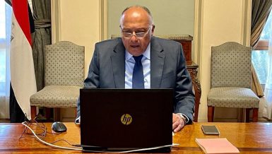 Shoukry congratulates new Sudanese Foreign Minister on appointment