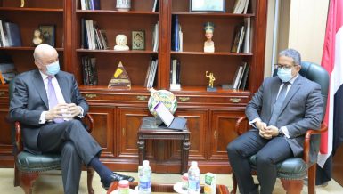 Egypt, Spain, Philippines discuss stronger cooperation in tourism, antiquities