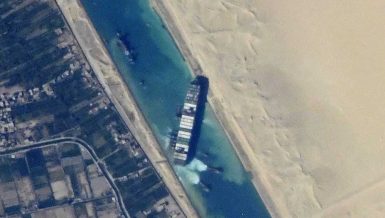 Egypt’s Al-Sisi orders unloading vessel blocking Suez Canal, if dislodging efforts fail