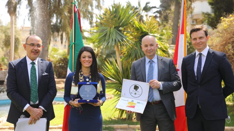 Egypt’s International Cooperation Minister receives ‘Champions of Change’ Award