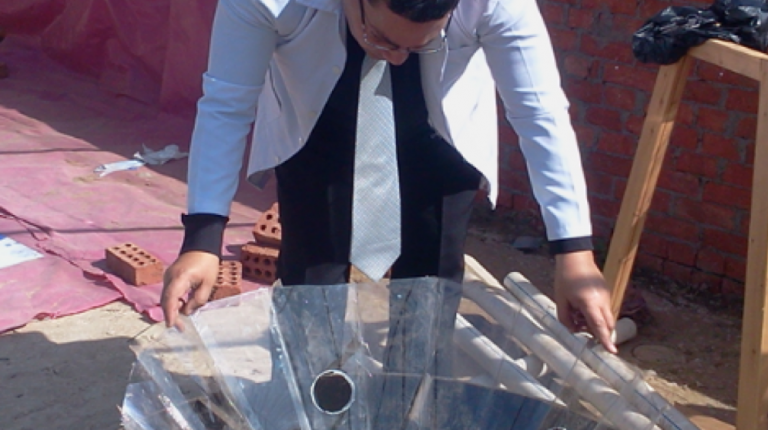 Egyptian researcher innovates device for harvesting rain, evaporated water for floating agriculture