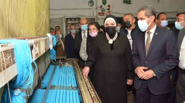 Small industries complexes to open in Assiut, Aswan soon: Trade Minister