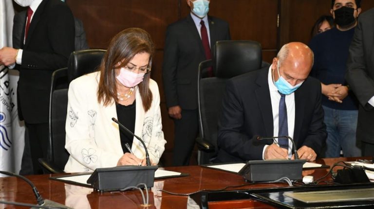Egypt, South Korea sign MoU to localise train industry