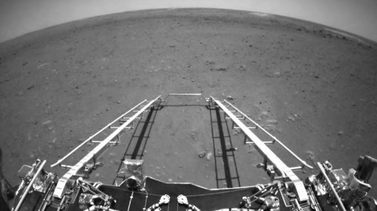 China's Mars probe sends back first videos and photos after landing