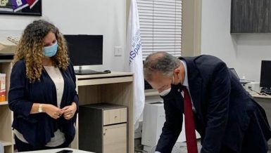 US Ambassador Inaugurates the New American Corner in Alexandria