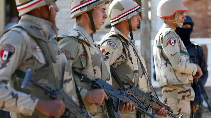 Retirement age for Egypt’s military personnel increased to 65