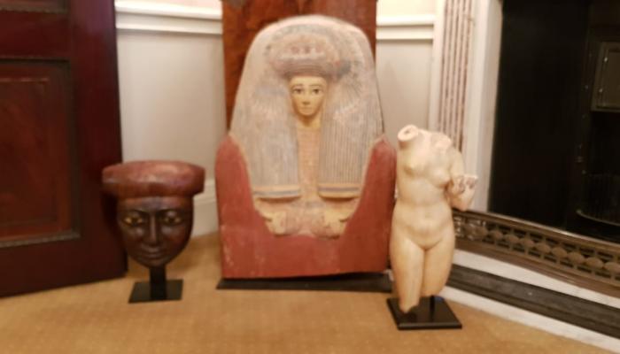 Egypt recovers 114 artefacts smuggled to France
