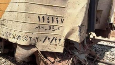 Train crashes in Aswan injuring 5