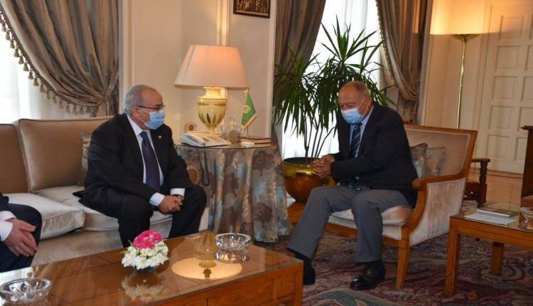 Arab League, Algeria discuss preparations for upcoming Arab summit