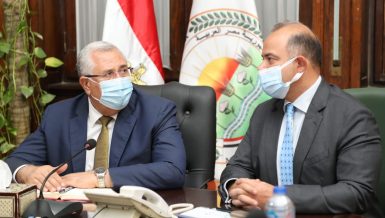 Elkosayer, Farid discuss trading of strategic commodities on new commodity exchange